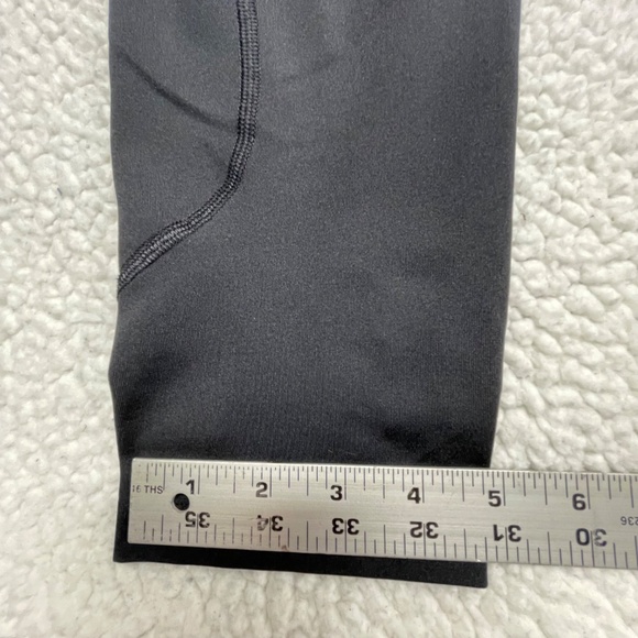 Women’s XL Black Moving Comfort Leggings - Picture 14 of 15